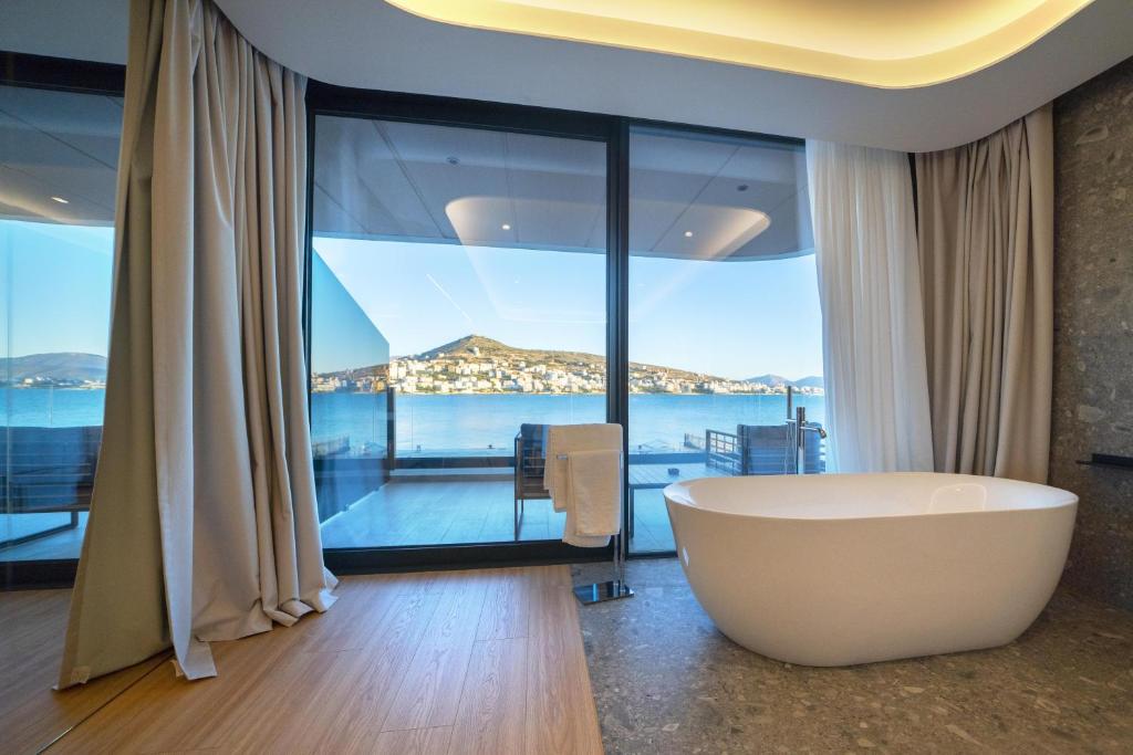 Superior Suite with Sea View