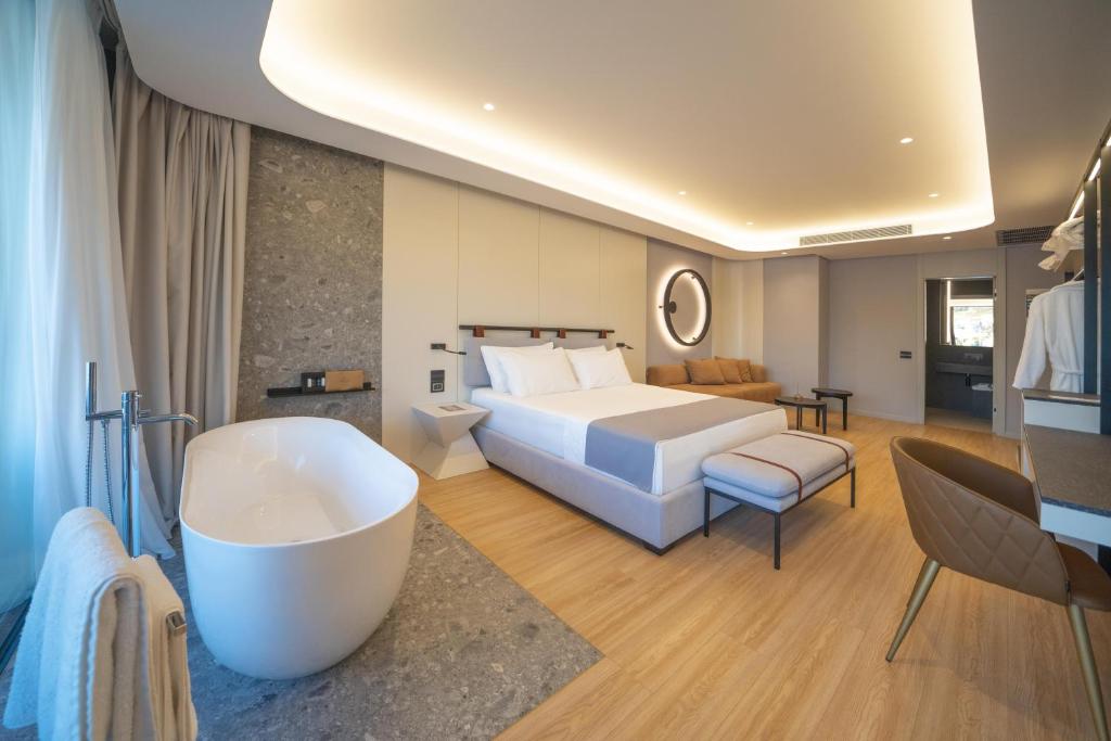 Superior Suite with Sea View