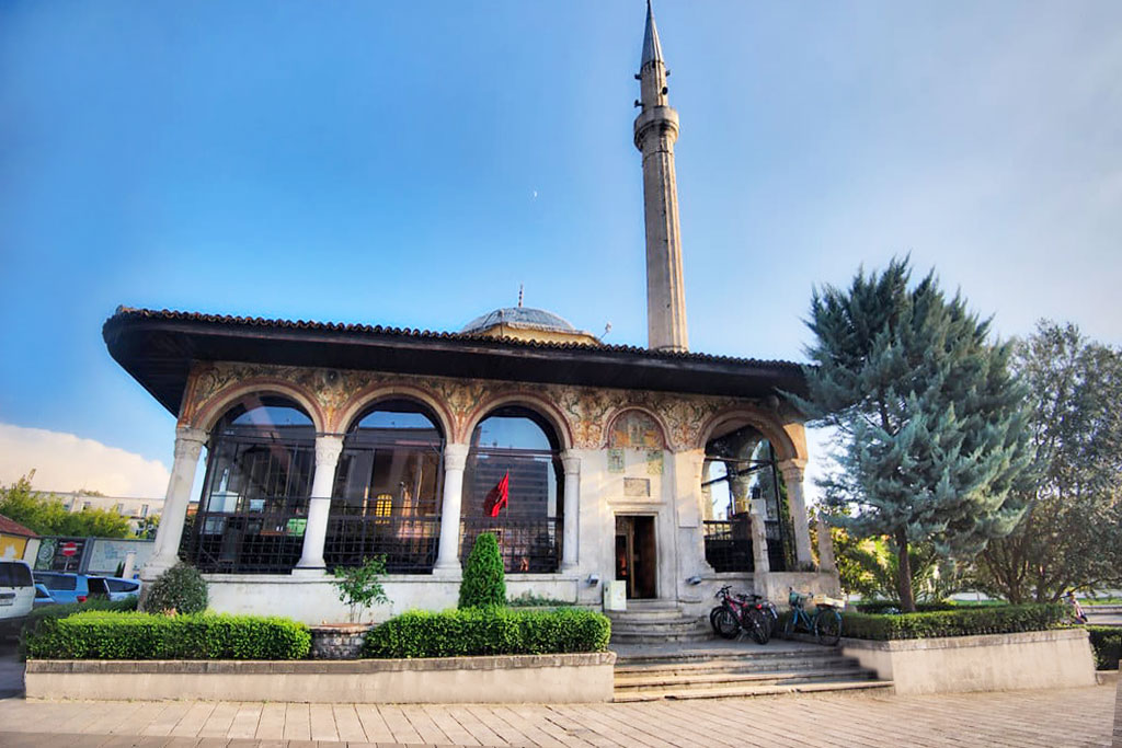 2.Et’hem Beu Mosque